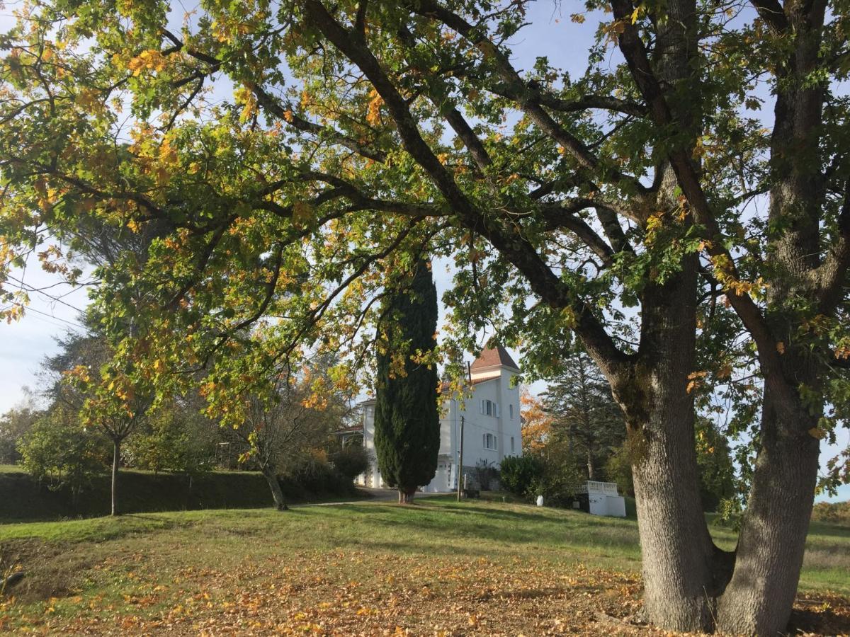 Domaine Des Peyries - Chambres Et Table D'Hotes Saint-Barthelemy-d'Agenais Εξωτερικό φωτογραφία
