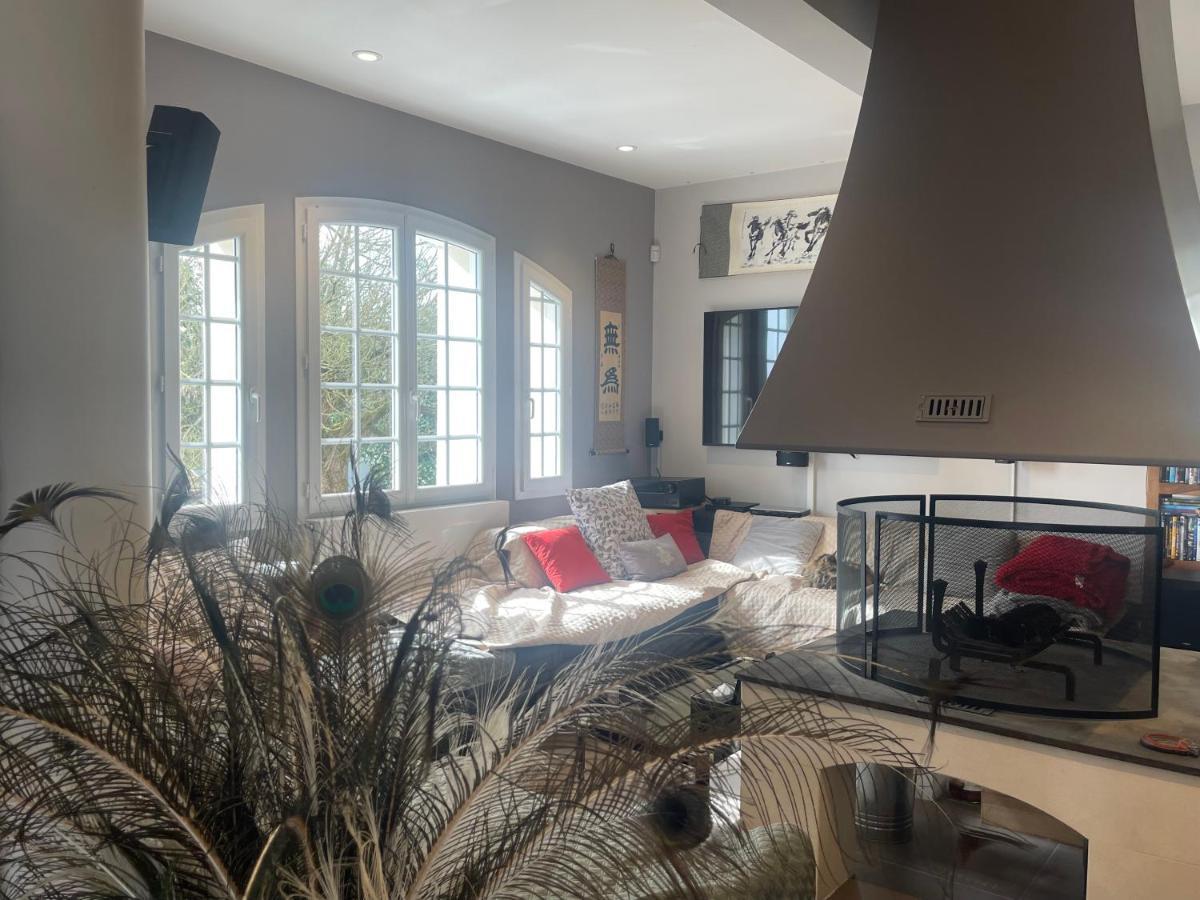 Domaine Des Peyries - Chambres Et Table D'Hotes Saint-Barthelemy-d'Agenais Εξωτερικό φωτογραφία