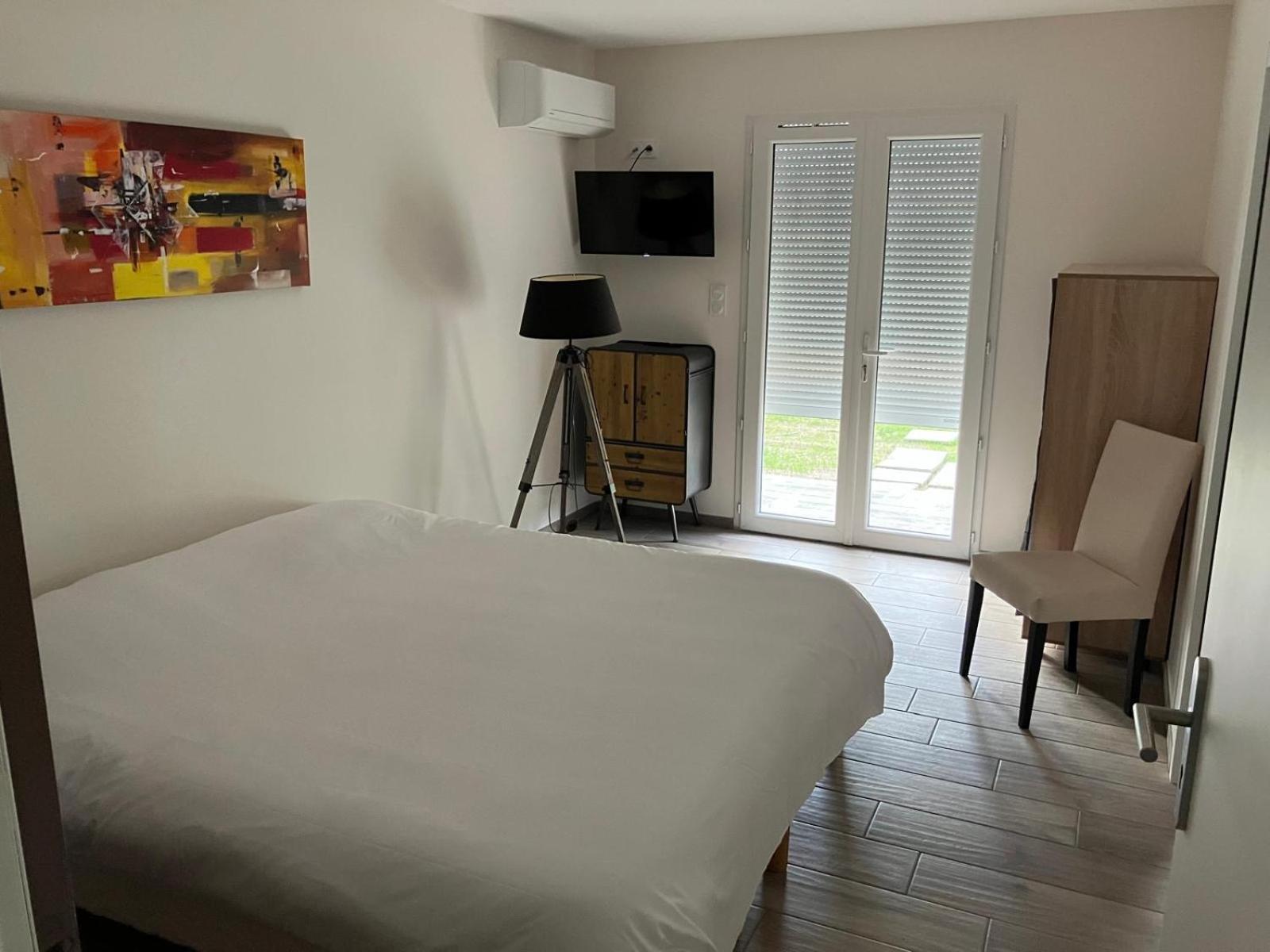 Domaine Des Peyries - Chambres Et Table D'Hotes Saint-Barthelemy-d'Agenais Εξωτερικό φωτογραφία