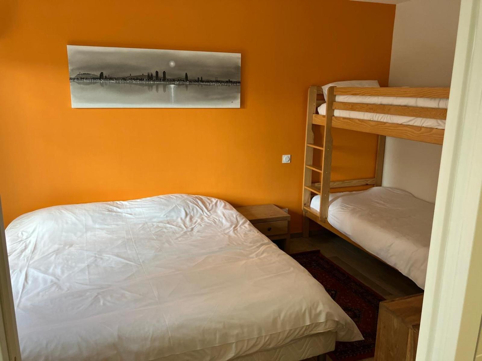 Domaine Des Peyries - Chambres Et Table D'Hotes Saint-Barthelemy-d'Agenais Εξωτερικό φωτογραφία