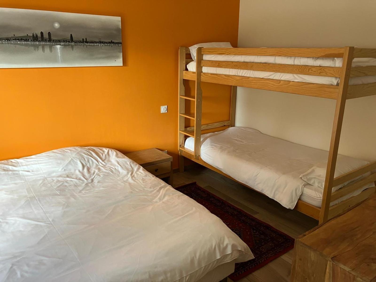Domaine Des Peyries - Chambres Et Table D'Hotes Saint-Barthelemy-d'Agenais Εξωτερικό φωτογραφία